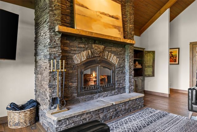32 Pleasant View Drive, Bozeman, MT 59718