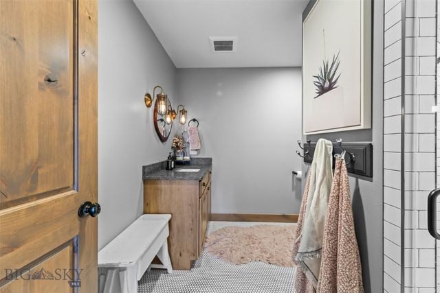 32 Pleasant View Drive, Bozeman, MT 59718