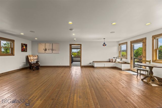 32 Pleasant View Drive, Bozeman, MT 59718