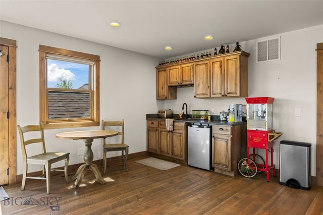 32 Pleasant View Drive, Bozeman, MT 59718