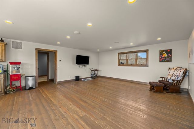 32 Pleasant View Drive, Bozeman, MT 59718