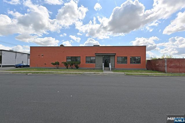 210 Newman Street, Hackensack, NJ 07601