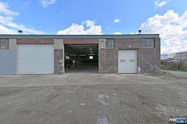 210 Newman Street, Hackensack, NJ 07601