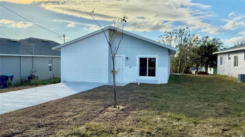 314 N 6TH STREET, Haines City, FL 33844