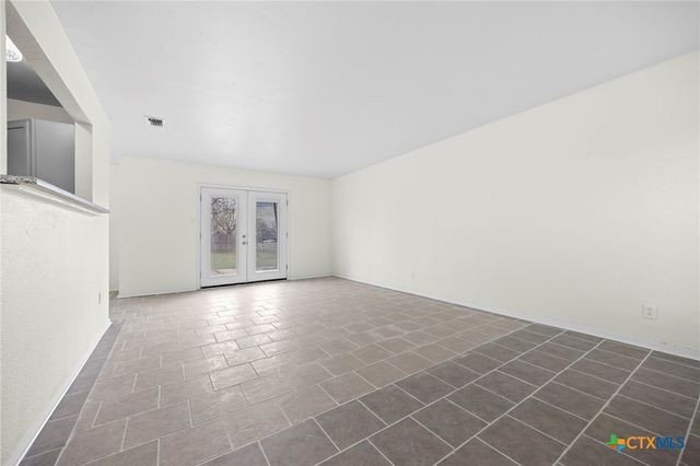 1800 Kirk Avenue, Killeen, TX 76543