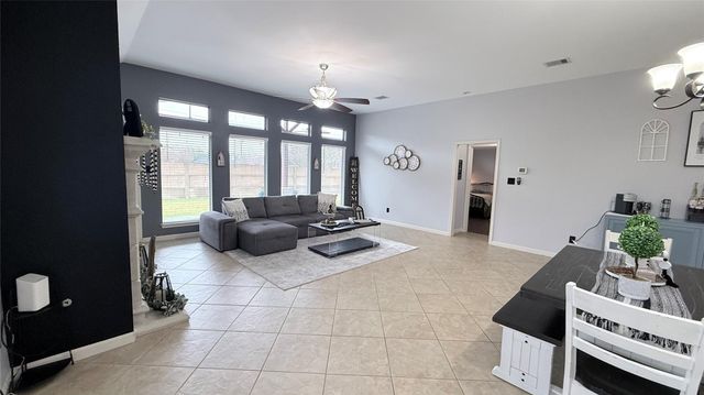 3201 Rock Brook Falls Lane, League City, TX 77573