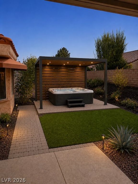 2453 Desert Sands Drive, Las Vegas, NV 89134 — photo 4