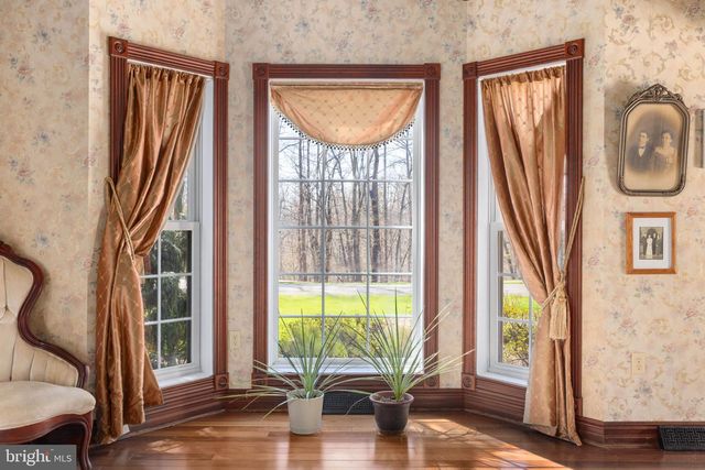 1299 EDISON HEIGHTS RD, Sunbury, PA 17801
