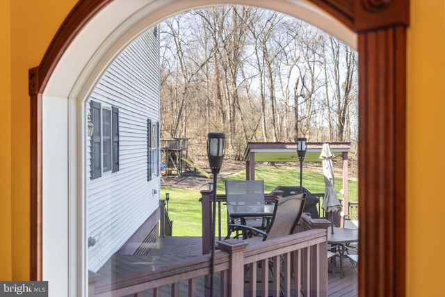 1299 EDISON HEIGHTS RD, Sunbury, PA 17801