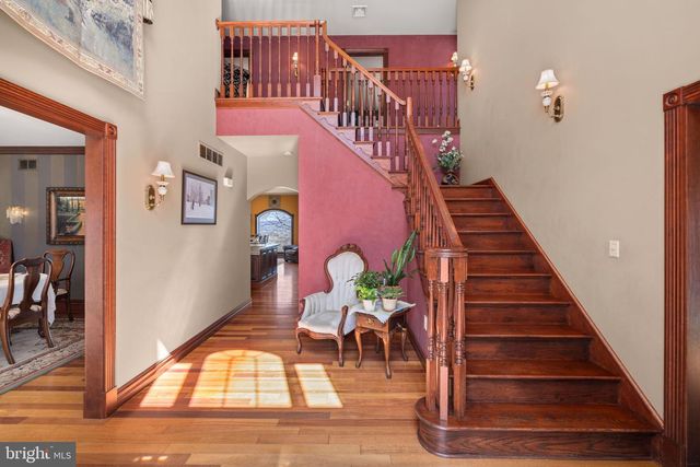 1299 EDISON HEIGHTS RD, Sunbury, PA 17801