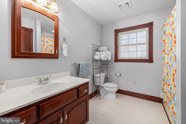 1299 EDISON HEIGHTS RD, Sunbury, PA 17801