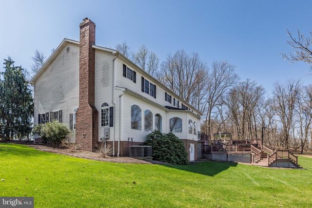 1299 EDISON HEIGHTS RD, Sunbury, PA 17801