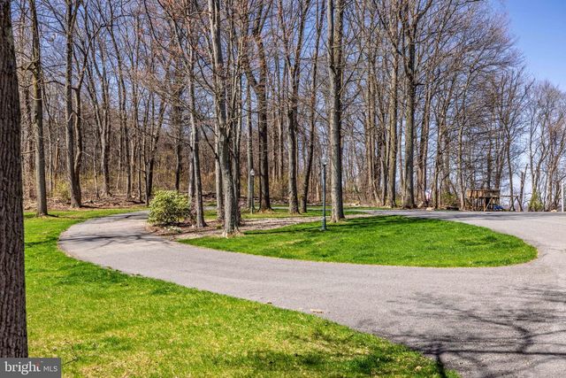 1299 EDISON HEIGHTS RD, Sunbury, PA 17801