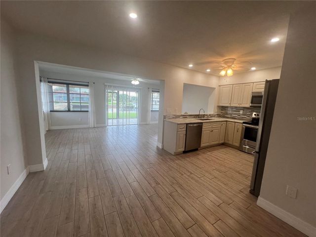 110 SINCLAIR STREET SE, Port Charlotte, FL 33952