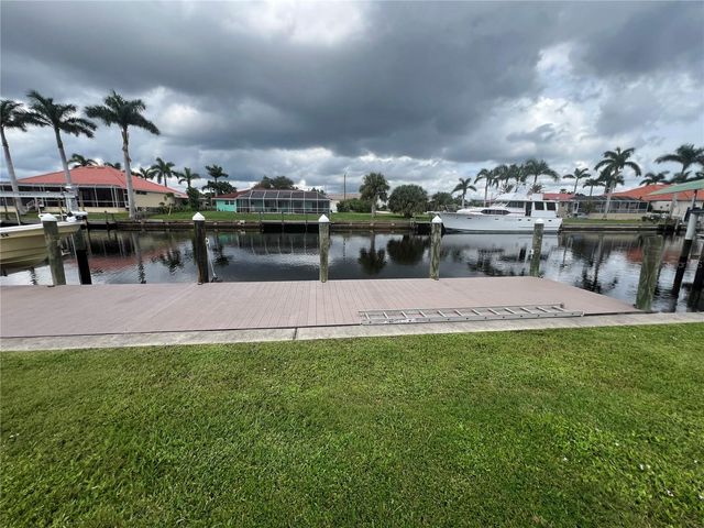 110 SINCLAIR STREET SE, Port Charlotte, FL 33952