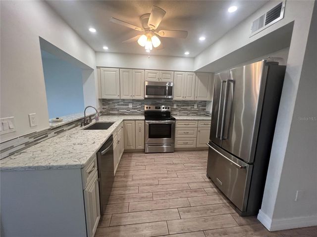 110 SINCLAIR STREET SE, Port Charlotte, FL 33952