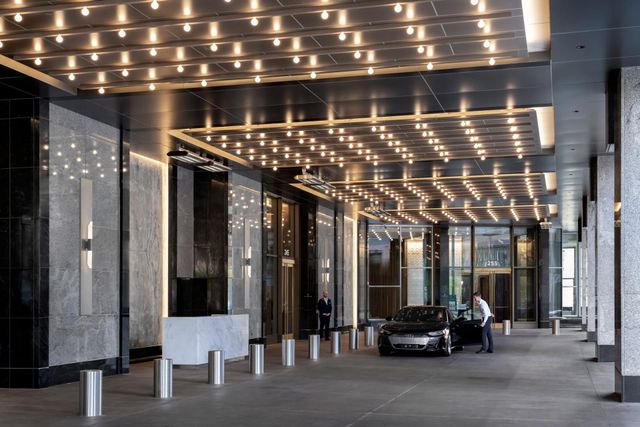 255 Hennepin Avenue 3404, Minneapolis, MN 55401