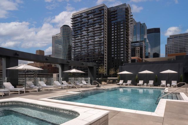 255 Hennepin Avenue 3404, Minneapolis, MN 55401