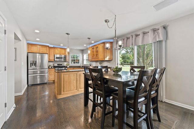 1494 Polo Drive, Bartlett, IL 60103