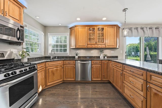1494 Polo Drive, Bartlett, IL 60103