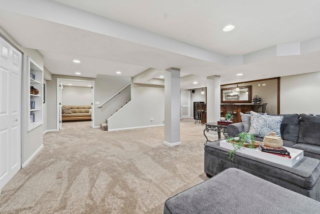 1494 Polo Drive, Bartlett, IL 60103