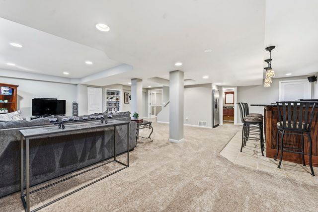 1494 Polo Drive, Bartlett, IL 60103