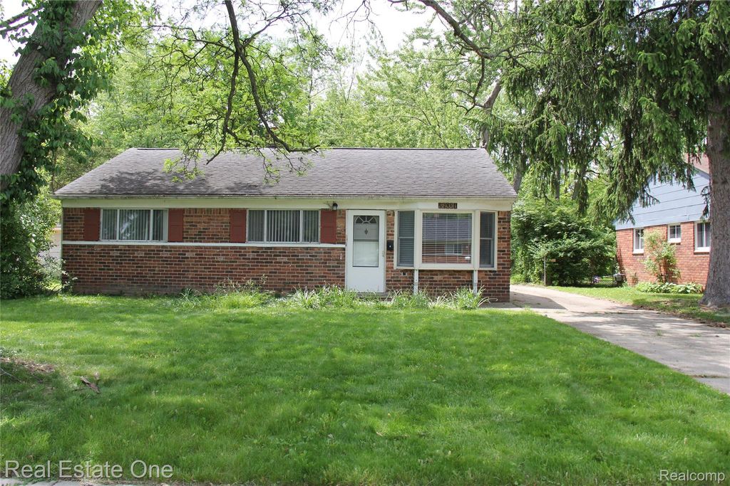 28051 Stuart Avenue, Southfield, MI 48076