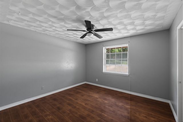 6607 Autumn Woods Trail, Dallas, TX 75232