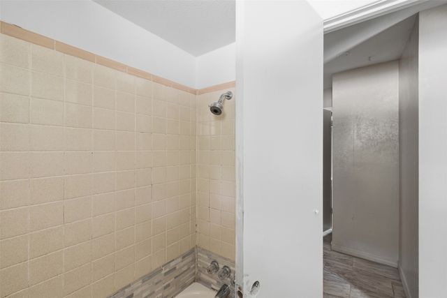 6607 Autumn Woods Trail, Dallas, TX 75232