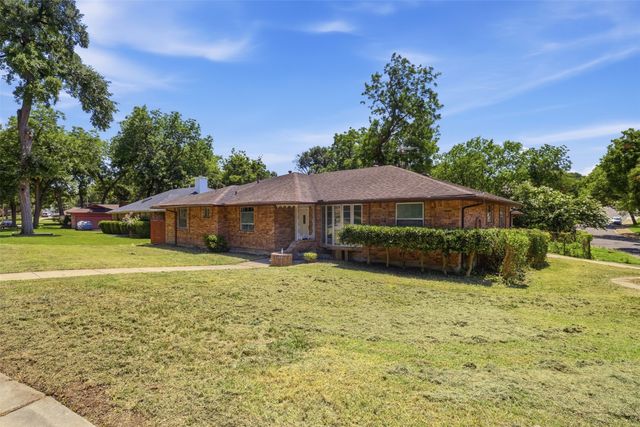 6607 Autumn Woods Trail, Dallas, TX 75232