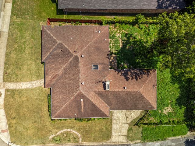 6607 Autumn Woods Trail, Dallas, TX 75232