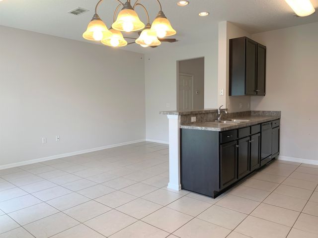 87 Moultrie Village Ln, St Augustine, FL 32086