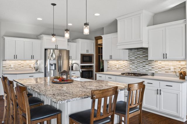 1858 Laramee Lane, Centerville, MN 55038