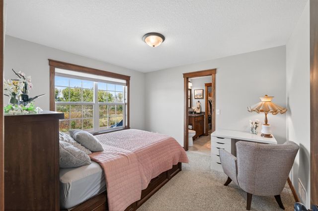 1858 Laramee Lane, Centerville, MN 55038