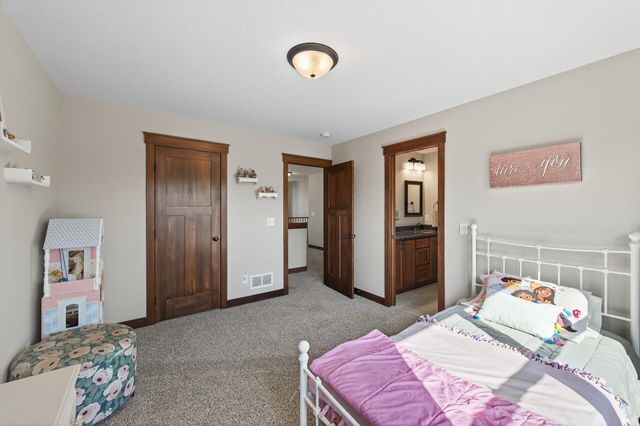 1858 Laramee Lane, Centerville, MN 55038