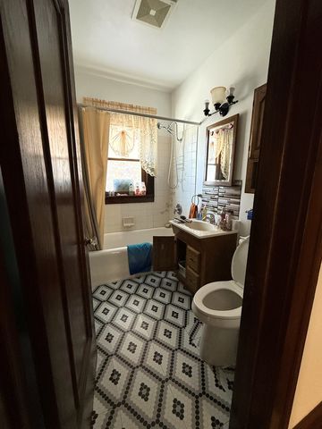 1003 Victoria Street, Antioch, IL 60002