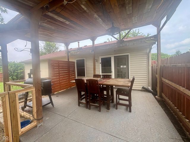 1157 Fielding Lane, Franklin, IN 46131