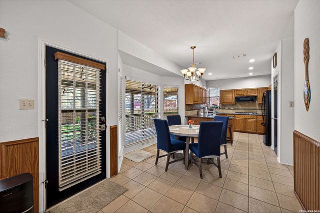 2030 Oak Crown, San Antonio, TX 78232