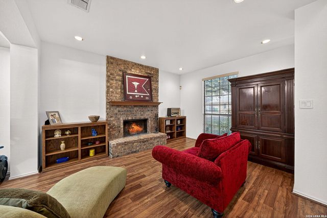 2030 Oak Crown, San Antonio, TX 78232