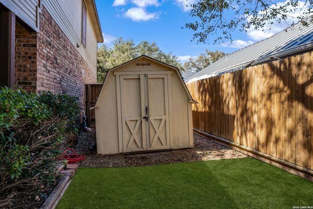 2030 Oak Crown, San Antonio, TX 78232