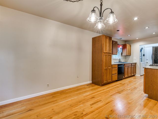 9208 E 93rd Street, Tulsa, OK 74133