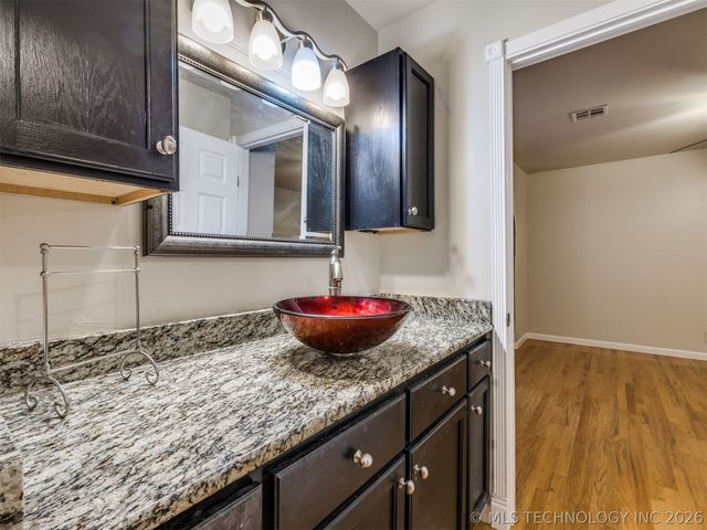 9208 E 93rd Street, Tulsa, OK 74133