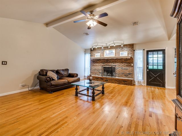 9208 E 93rd Street, Tulsa, OK 74133