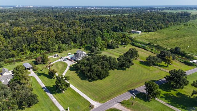 720 Lefort Bypass Road, Thibodaux, LA 70301