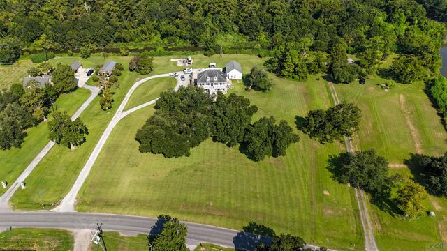 720 Lefort Bypass Road, Thibodaux, LA 70301