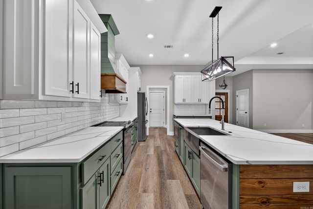 15 Denali Dr, Cabot, AR 72023