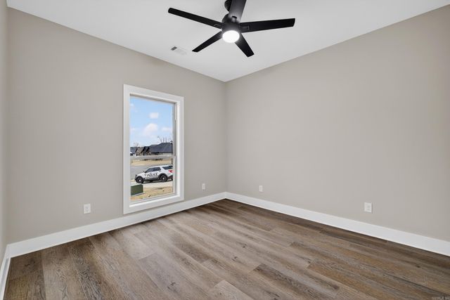 15 Denali Dr, Cabot, AR 72023