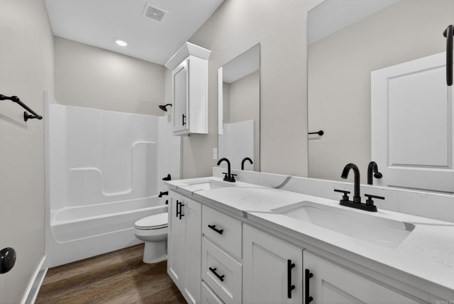 15 Denali Dr, Cabot, AR 72023