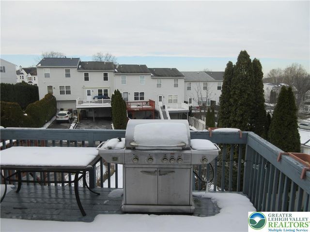 1289 Forest Road, Whitehall Twp, PA 18052