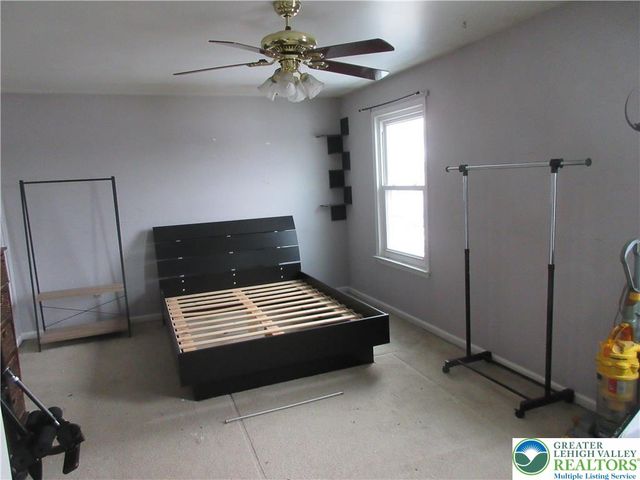 1289 Forest Road, Whitehall Twp, PA 18052